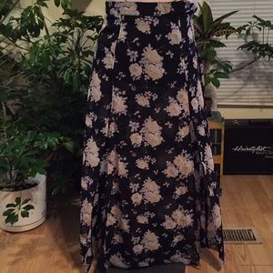 ⭐️Runway Couture Floral Double Split Skirt